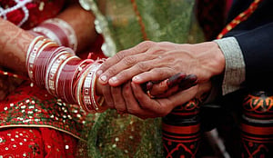 সুস্বাস্থ্যের জন্য সুখী দাম্পত্য