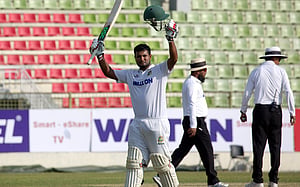 ইয়াসিরের সুযোগ হাতছাড়া, সানজামুলের ৭ উইকেট