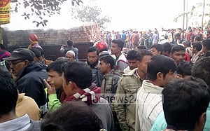 ময়মনসিংহে সড়ক দুর্ঘটনায় নিহত ৫