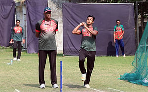‘বাংলাদেশের পেসারদের সমস্যা আত্মবিশ্বাসে ঘাটতি’