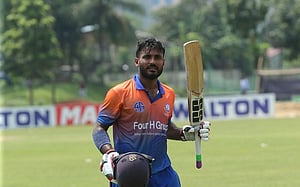 জুনায়েদের সেঞ্চুরিতে ব্রাদার্সের জয়