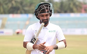 তুষারকে ছাড়িয়ে লিটন