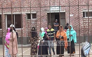নেত্রকোণায় আসামির পলায়ন