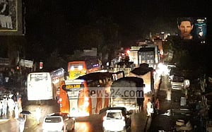 কুমিল্লায় ঢাকার পথে যানজট