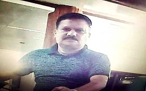 সিলেটে হোটেল কক্ষ থেকে অধ্যাপকের মরদেহ উদ্ধার