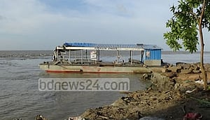 নড়িয়ায় লঞ্চঘাট ধসে নিখোঁজদের সন্ধান মেলেনি, অভিযান স্থগিত