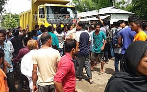 সিলেটে সড়কে প্রাণ গেল দুই ভাইয়ের