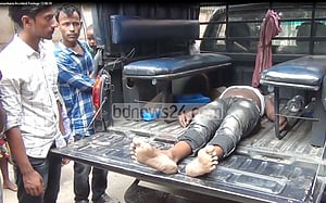 ট্রাকের ওপর থেকে পড়ে ব্যবসায়ী নিহত