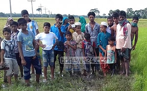 কুমিল্লায় হকার খুন, ২ বন্ধু আটক