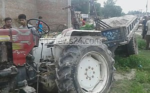 দিনাজপুরে ট্রাক্টর চাপায় জুটমিল শ্রমিক নিহত