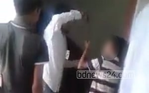 ‘থানার ভেতর’ শিশুকে নির্যাতন, যুবক আটক