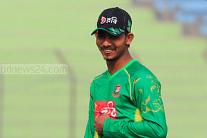 মোসাদ্দেকের ব্যাটে রান
