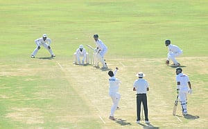 শুভাগতর পাঁচ উইকেট, আবু হায়দারের চার