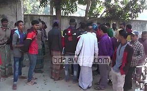 সাতক্ষীরায় নসিমন চাপায় শিশু নিহত, আটক ২