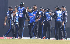 রংপুরকে ইতিবাচক রাখছেন ‘সহজাত নেতা’ মাশরাফি