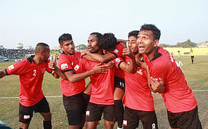 জাহিদের হ্যাটট্রিকে মোহামেডানকে উড়িয়ে দিল আরামবাগ