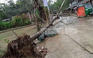 কক্সবাজারে বজ্রপাতে শিশুর মৃত্যু