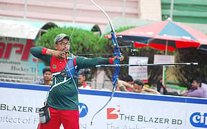 আর্চারির বিশ্ব চ্যাম্পিয়নশিপসে ব্রোঞ্জের লড়াইয়ে রোমান