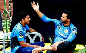 জহুরুল-ইমরুলের সেঞ্চুরির ম্যাচে নায়ক মাশরাফি