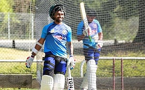 শাইনপুকুরের দারুণ জয়ে উজ্জ্বল সাদমান-হৃদয়