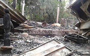 বরগুনায় সৎ মেয়েকে ‘পুড়িয়ে হত্যার পর বাবার আত্মহত্যা’