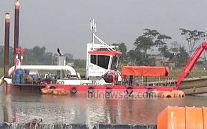 জাজিরায় ড্রেজারে কাটা মাটি বিক্রির অভিযোগ
