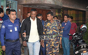 কুষ্টিয়ায় মাদক নিরাময় কেন্দ্রে নিহতের লাশ কবর থেকে উত্তোলন