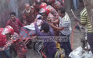 কুড়িগ্রামে ট্রাক-অটো সংঘর্ষে নিহত ২