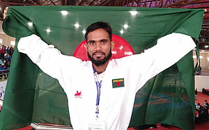 এসএ গেমস: কারাতে থেকে সোনা এনে দিলেন আল আমিন