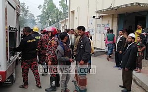 পাথরঘাটা ইউএনওর গাড়ির ধাক্কায় ২ বাইক আরোহী নিহত