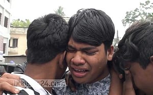 লক্ষ্মীপুরে পিকআপ পুকুরে পড়ে নিহত ৩