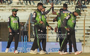ভুল নিয়ে সিলেটের সতীর্থদের কাজ শুরুর তাগিদ ফ্লেচারের