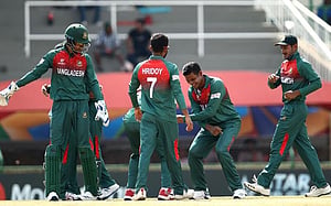 ফাইনাল শেষের ধাক্কাধাক্কিতে ৫ ক্রিকেটারের শাস্তি