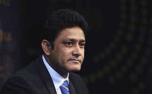চার দিনের টেস্টের বিপক্ষে কুম্বলে