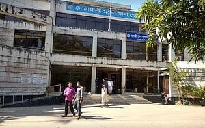 ফেনীতে ‘গোলাগুলিতে’ নিহত ২