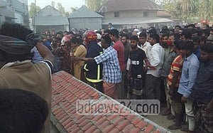 সিরাজগঞ্জে নিহত ৪: কলেজের গেট ছিল অপরিকল্পিত