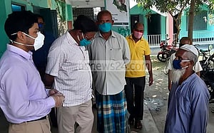 মাইকে লবঙ্গ-কালোজিরার দাওয়াই, মোয়াজ্জিনের জরিমানা