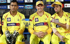 ‘সর্বকালের সেরা ফিনিশার ধোনি’