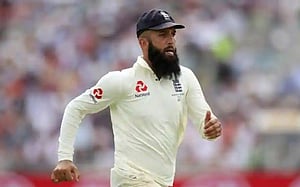 শুরুর টেস্টে মইনকে দলে চান হার্মিসন