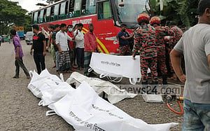 সিলেটে বাস-প্রাইভেটকার সংঘর্ষে নিহত ৫