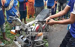 মহেশপুরে নিয়ন্ত্রণ হারানো দুই মোটরসাইকেল আরোহী নিহত