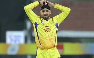 আইপিএলে নেই হরভজনও