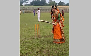 হলুদের সাজে ব্যাটিং, সানজিদার জীবন সঙ্গীও ক্রিকেটার