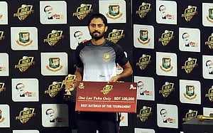সেরা ব্যাটসম্যান ইরফান, সেরা বোলার রুবেল