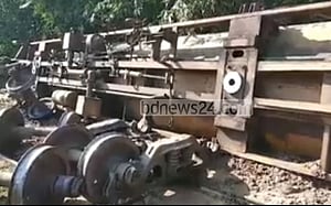 ২৮ ঘণ্টা পর সিলেটের পথে চলল ট্রেন