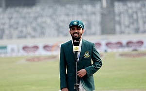 নেতৃত্বের জ্বালা বুঝছেন মুমিনুল