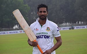 শুভাগতর পরিচয় এখন ‘ব্যাটিং অলরাউন্ডার’