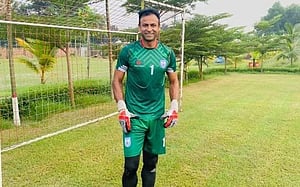 চোটে বিশ্বকাপ বাছাই শেষ গোলরক্ষক রানার