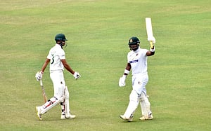 সানজামুলের ছোবল এড়িয়ে চট্টগ্রামের জয়ের নায়ক ইয়াসির