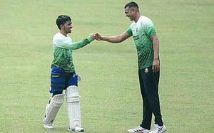 বোল্ট-সাউদিদের নিয়ে ‘দুর্ভাবনা’, তাসকিন-ইবাদতদের নিয়ে রোমাঞ্চ